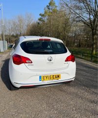 VAUXHALL ASTRA